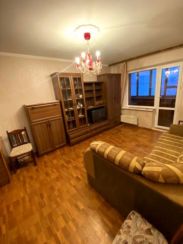 Ревуцького вул., 19/1