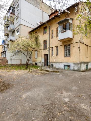 Григорія Квітки-Основяненка вул., 28