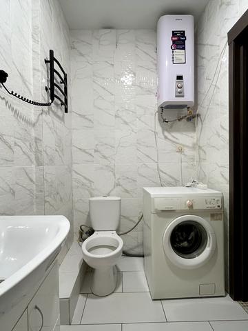 Лобачевського пров., 7