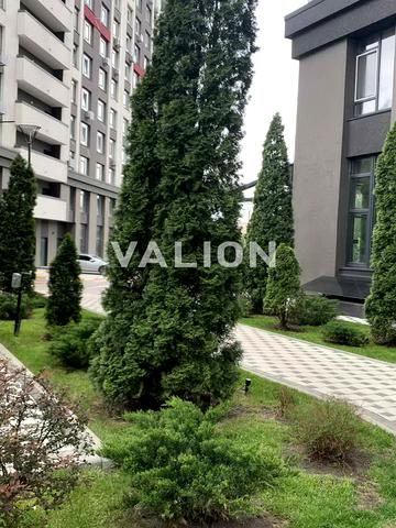 Любомира Гузара просп. (Космонавта Комарова), 15-А