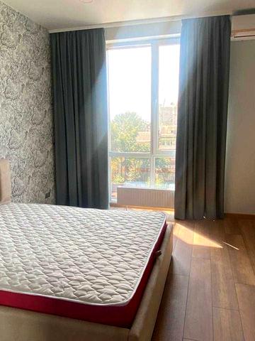 Бульварно-Кудрявська вул. (Воровського), 17-Б