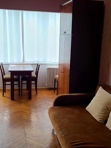 Ентузіастів вул., 7/2