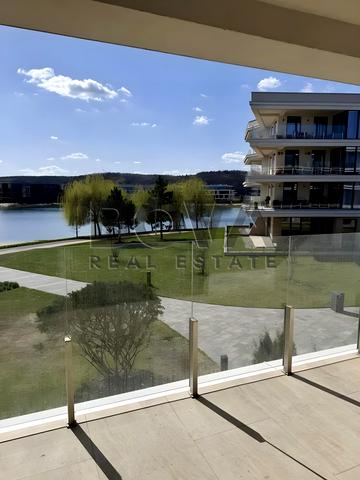 Паркова вул., 15