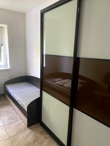 Івана Мазепи просп. (Петровського), 51-В