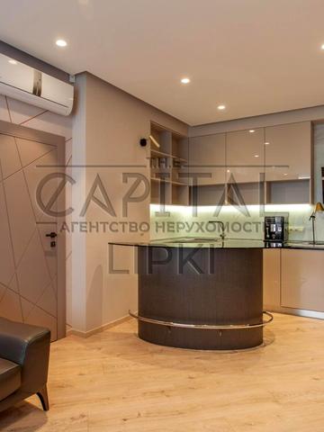 Андрія Верхогляда вул. (Михайла Драгомирова), 20