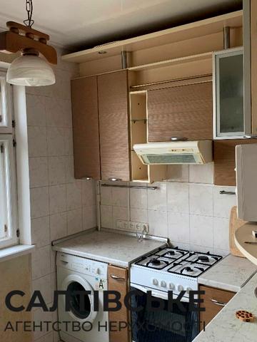 Нескорених вул. (Героїв Праці), 12д