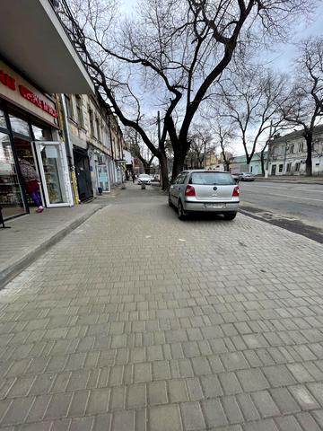 Степова вул., 28