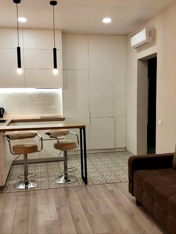 Валерія Самофалова вул. (Каманіна), 16-А/5