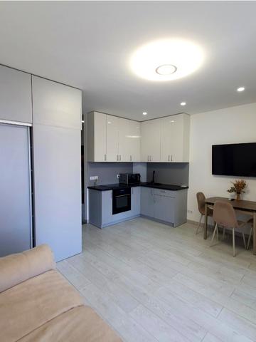 Соборності просп. (Воззєднання), 17 к2