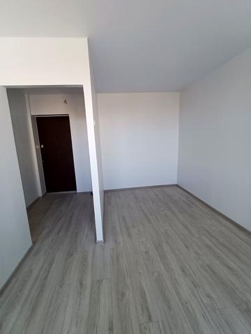 Павла Петриченка вул., 75