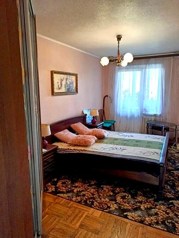 Леся Курбаса просп., 9