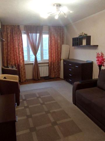 Оболонський просп., 11