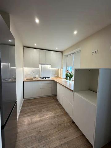 Квартальна вулиц вул. (Гладкова), 36