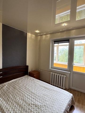 Гната Хоткевича вул., 81