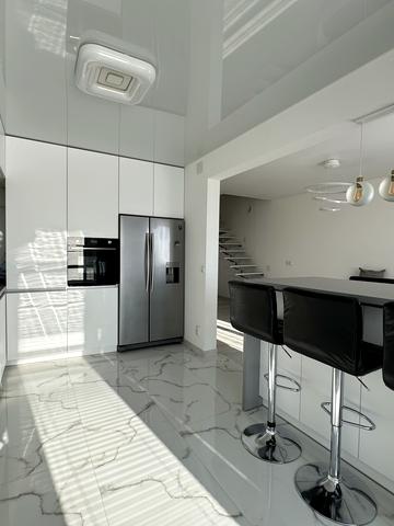 Національної Гвардії вул., 14в