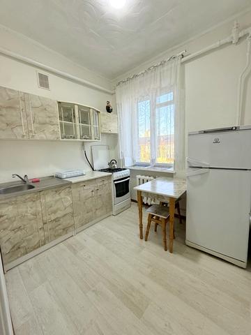 Миру просп., 7