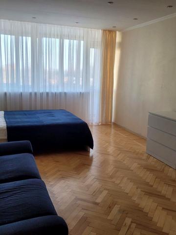 Шевченка просп., 27б