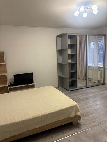 Єлизавети Чавдар вул., 3