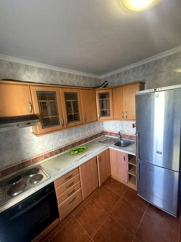 Рональда Рейгана вул., 46