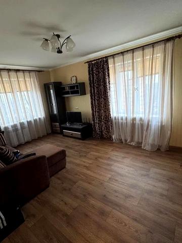 Боровиковського бульв., 5