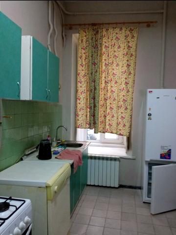 Пастера вул., 19