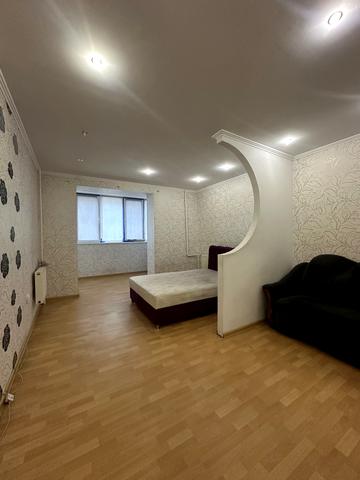 Зоопаркова вул., 10