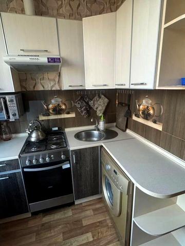 Морозова вул., 1