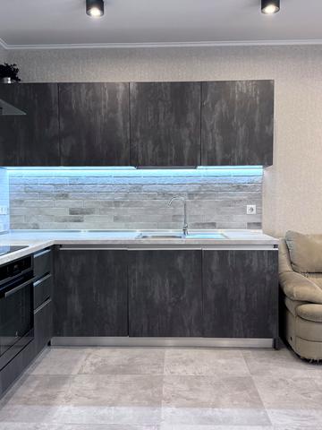 Андрія Аболмасова вул. (Панельна), 4