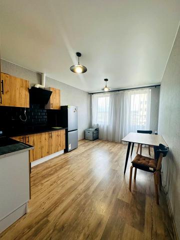 Павла Глазового вул. (Олега Кошового), 2-В