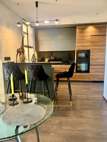 Жаботинського вул. (Пролетарская улица), 56а