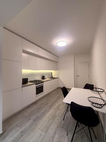 Короля Данила вул., 3а