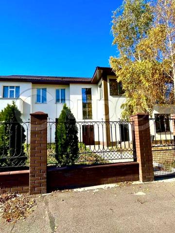 Великого Кобзаря вул. (Першотравнева), 20