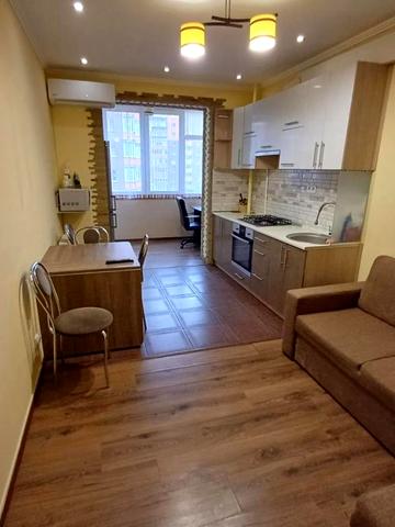 Івана Пулюя вул., 40/13