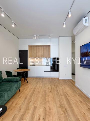 Ґарета Джонса вул. (Сімї Хохлових), 12-А