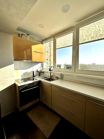 Академіка Заболотного вул., 78