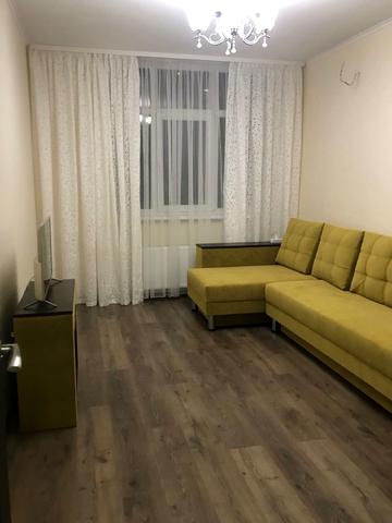 Петра Калнишевського вул. (Михайла Майорова), 6