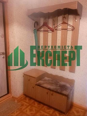 Метробудівників вул., 41