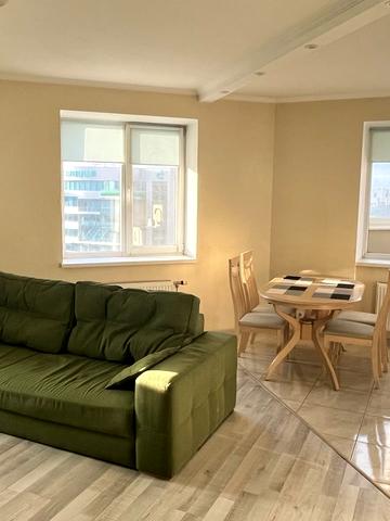 Бориспільська вул., 26-З