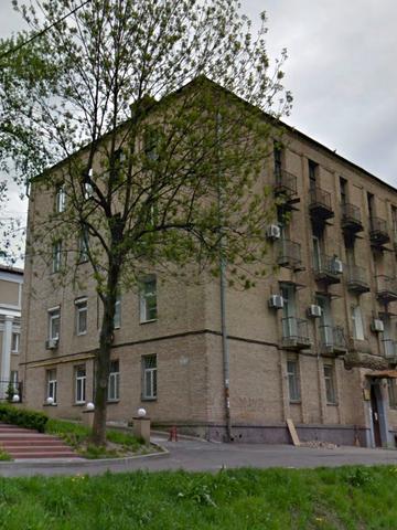 Василя Тютюнника вул. (Анрі Барбюса), 13