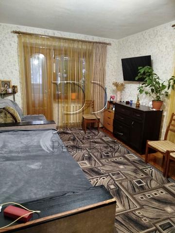 Івана Їжакевича вул., 7/10