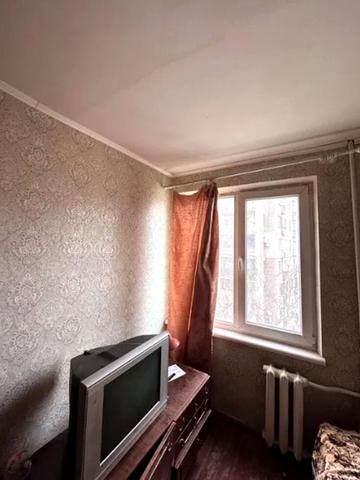 Академіка Заболотного вул., 20