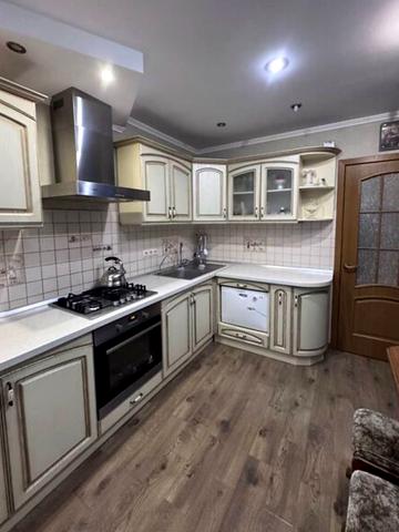 Олега Григорєва вул., 10-Б