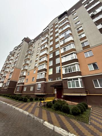 Степана Бандери вул., 40/2Б