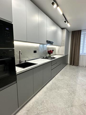 Лісогринівецька вул., 36