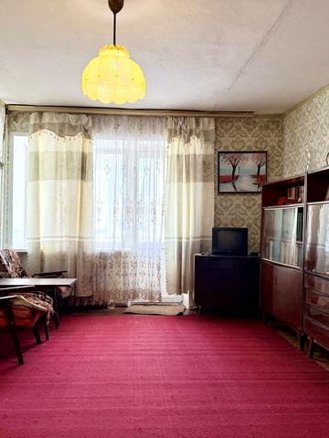 Центральна вул., 1