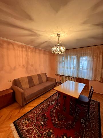 Євгена Патона вул., 2/6