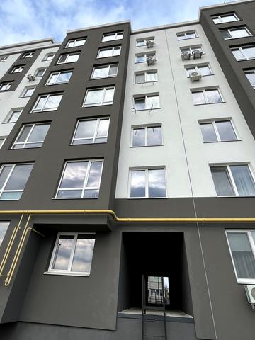 Будівельна вул., 2