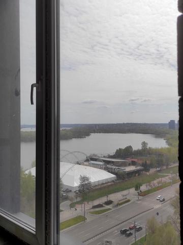 Набережна Перемоги вул., 68-А