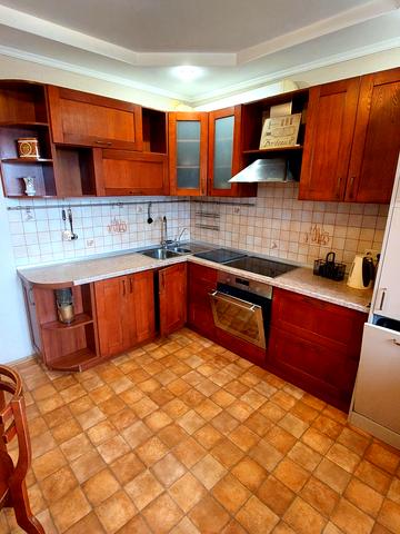 Тетянинська вул. (Леваневського), 9