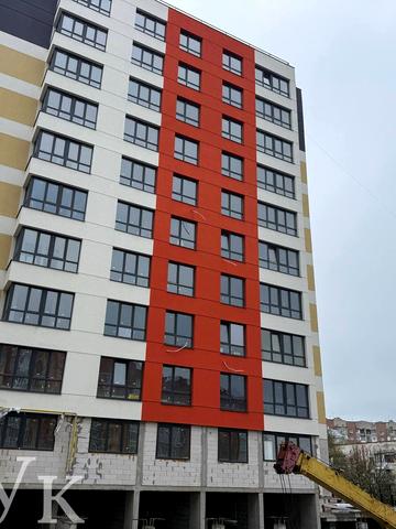Тролейбусна вул., 5А